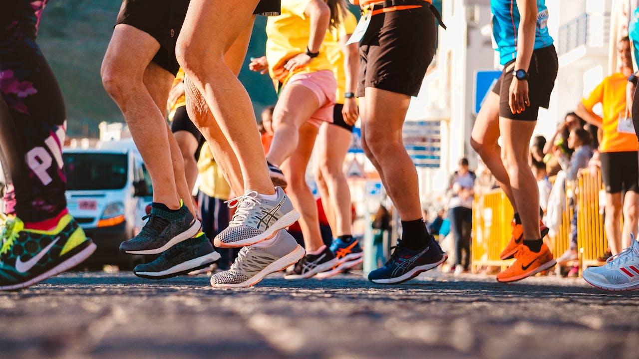 Coureuses lors d'une course à pied en plein air